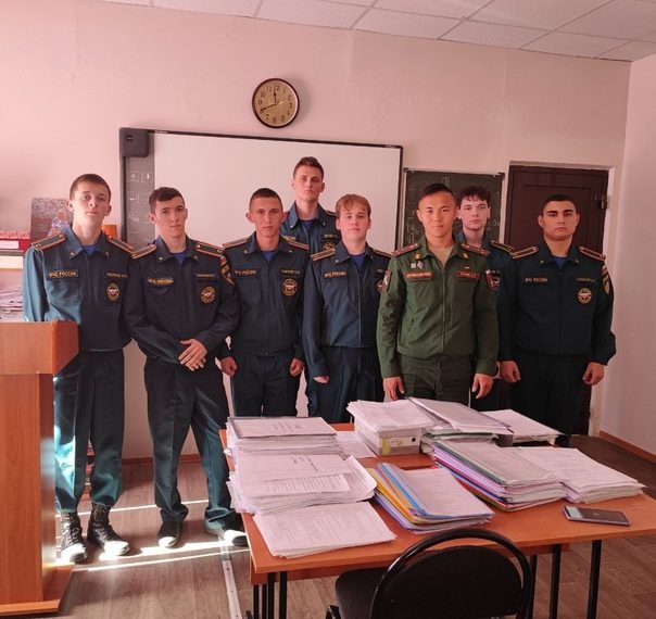 Служу России