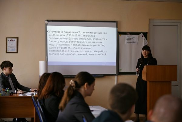 Круглый стол для молодых специалистов и работодателей города Орска