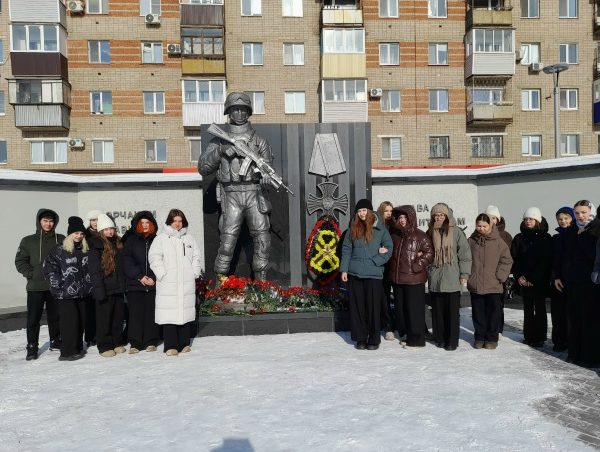 Всероссийская акция «Цветы Героям»